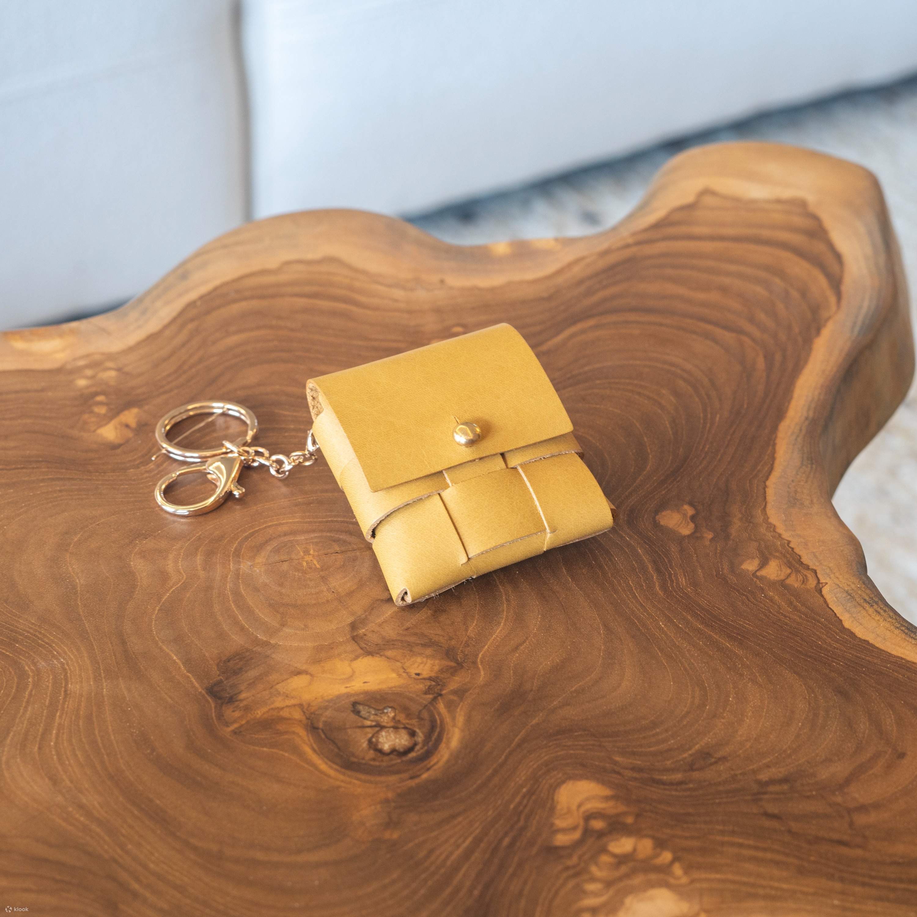 BAR 本革製 ステッチデザイン ソフトモカシン 定価46200円の商品 BAR 本革製 ステッチデザイン ソフトモカシン 定価46200円の商品